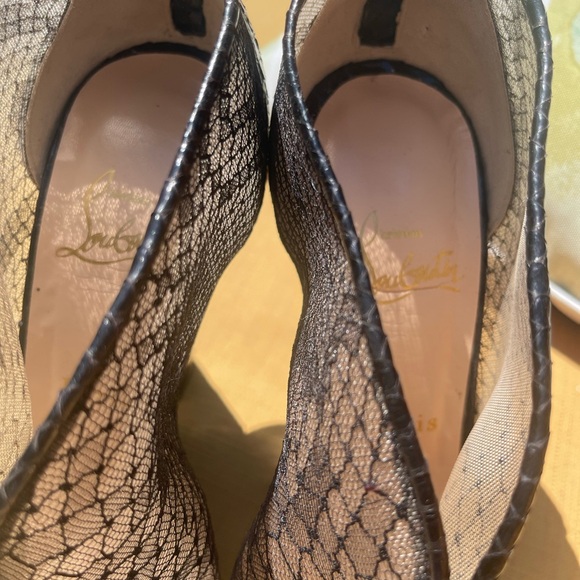 100% Authentic Christian Louboutin Python Wedge Heels - Picture 6 of 7